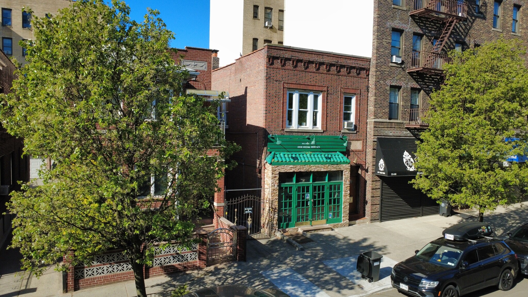 33-10 28th Ave, Astoria, NY for sale Primary Photo- Image 1 of 4