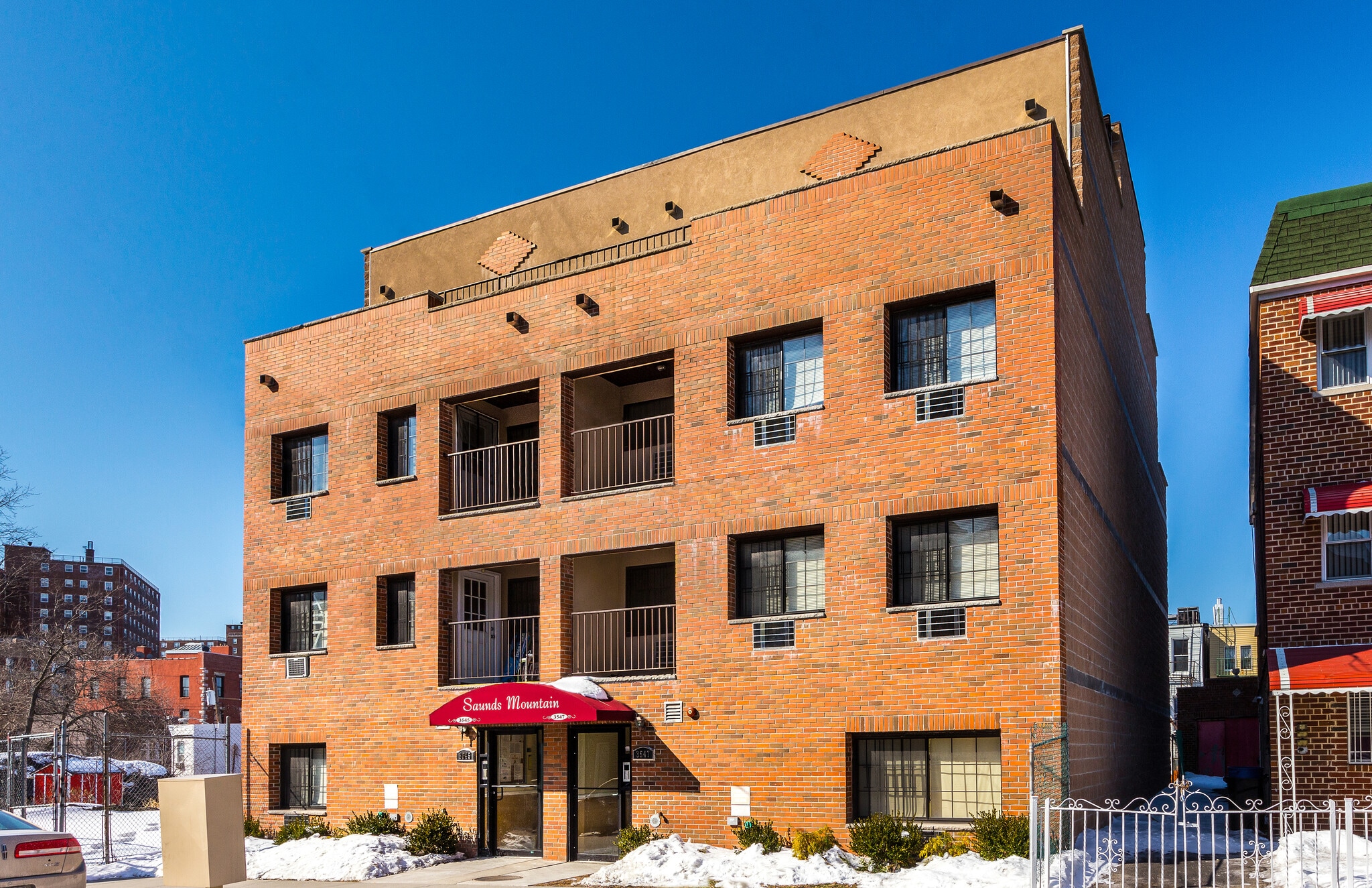 3545-3547 Carlisle Pl, Bronx, NY for sale Primary Photo- Image 1 of 2
