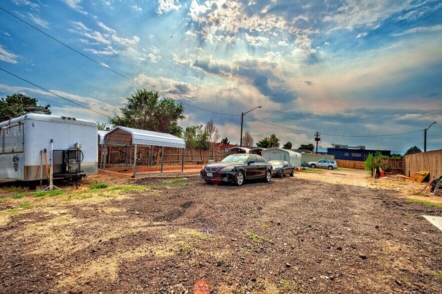 3065 Craft Way, Westminster, CO à vendre - Photo du bâtiment - Image 3 de 22