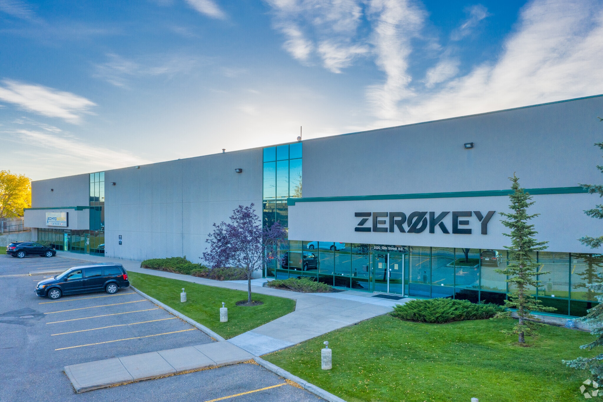 3120-3130 12 St NE, Calgary, AB for sale Primary Photo- Image 1 of 1