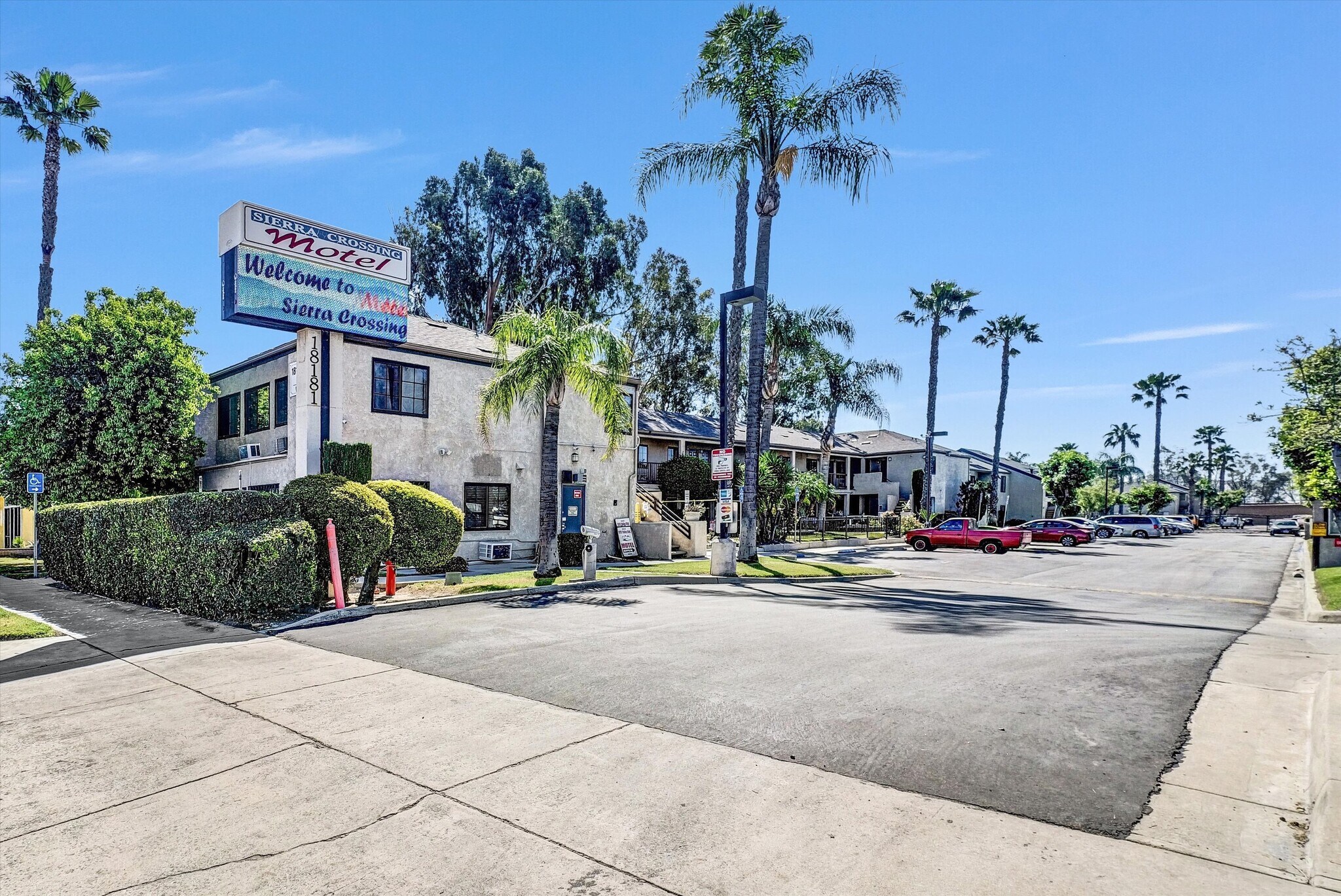 18181 Valley Blvd, Bloomington, CA à vendre Photo principale- Image 1 de 10