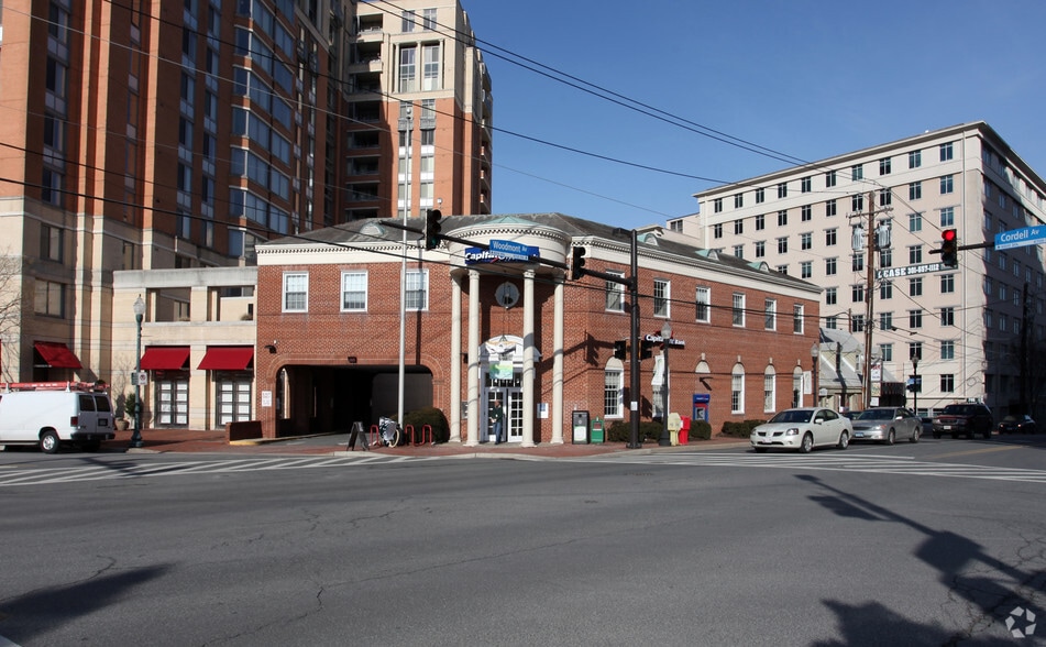 4825 Cordell Ave, Bethesda, MD for lease - Building Photo - Image 1 of 3