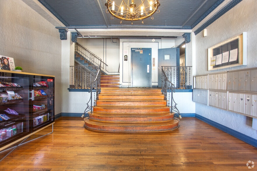 500 S Westmoreland Ave, Los Angeles, CA à vendre - Photo intérieure - Image 3 de 20