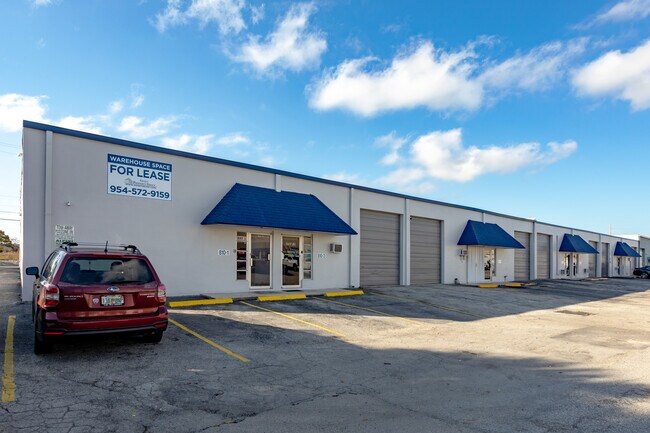 Plus de détails pour 710-716 NW 57th St, Fort Lauderdale, FL - Industriel à louer