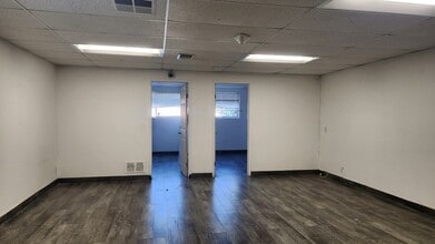 21822 Sherman Way, Canoga Park, CA for lease Interior Photo- Image 2 of 4