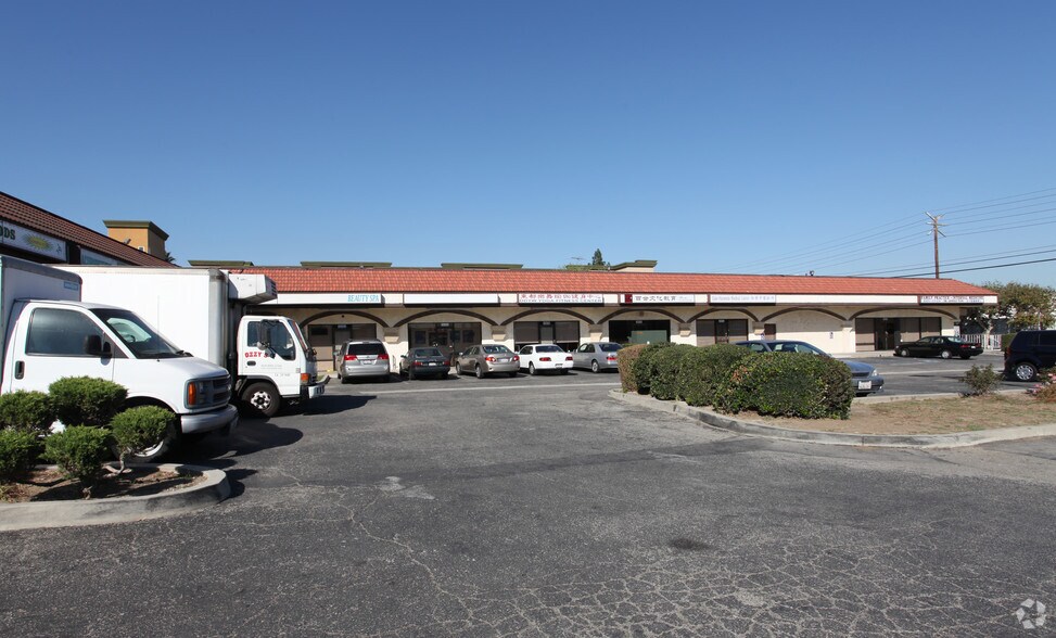 15570 Gale Ave, City Of Industry, CA for lease - Building Photo - Image 3 of 6