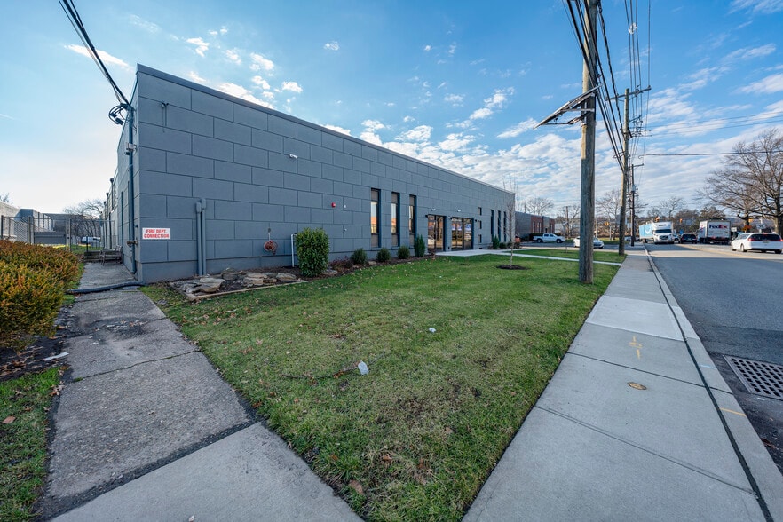 380 North St, Teterboro, NJ for sale - Building Photo - Image 2 of 33