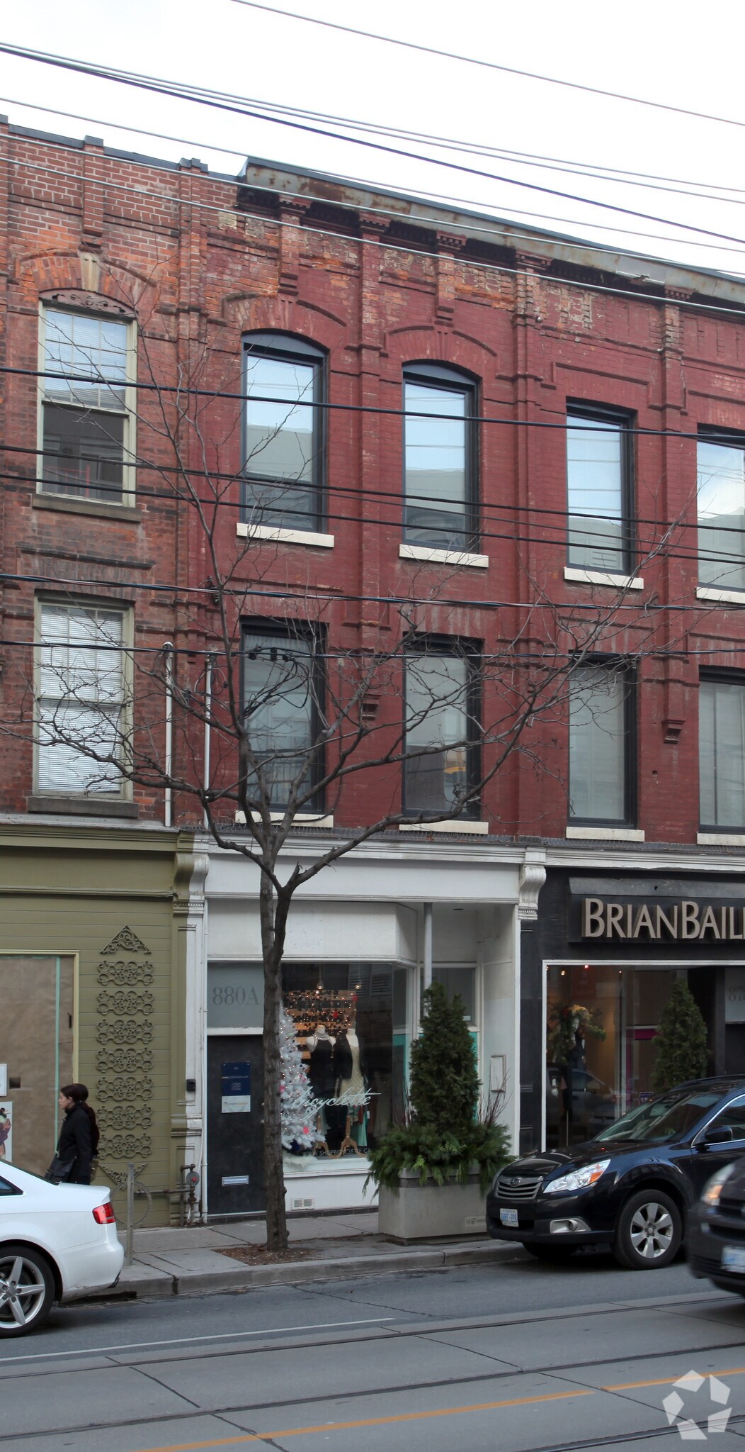 880 Queen St W, Toronto, ON for sale Primary Photo- Image 1 of 1