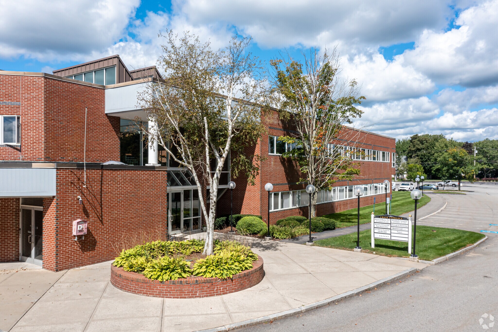 90 New State Hwy, Raynham, MA for lease Building Photo- Image 1 of 7