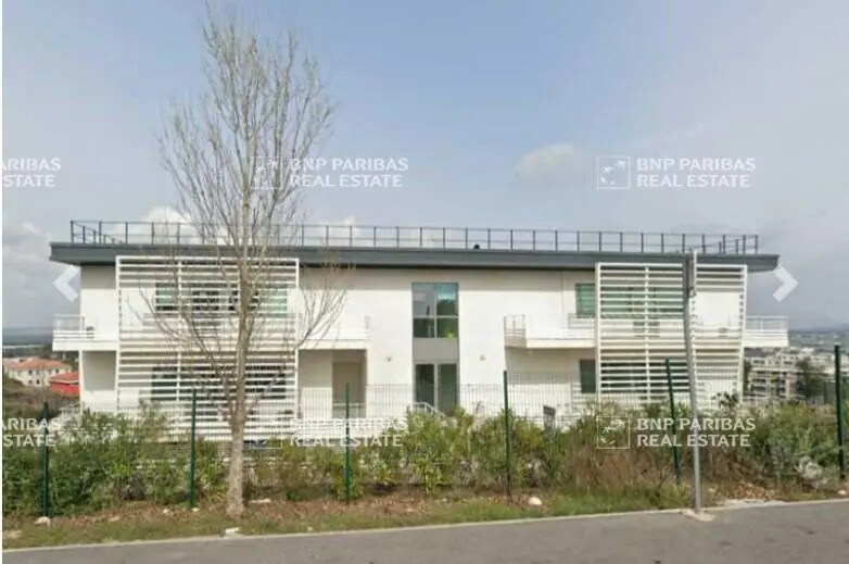 Office in Aix-en-Provence for lease - Building Photo - Image 1 of 63