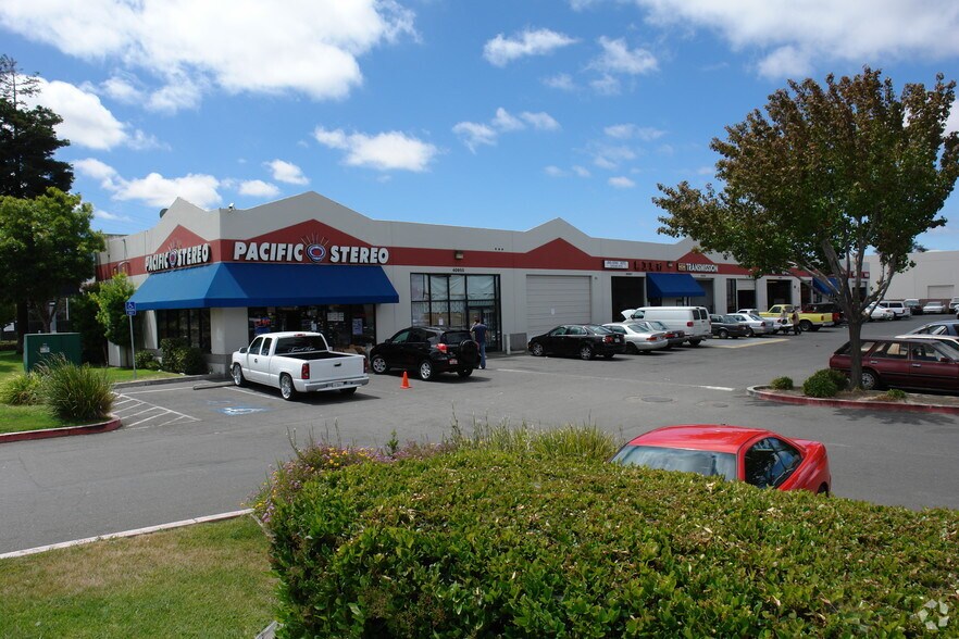 40871 Albrae St, Fremont, CA for lease - Building Photo - Image 2 of 2