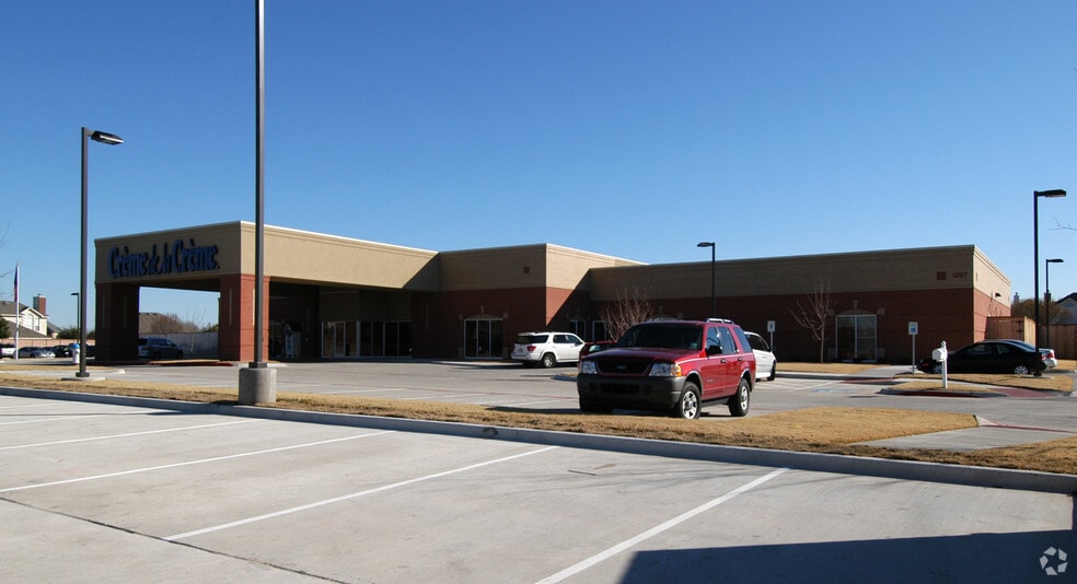 1207 W McDermott Dr, Allen, TX à vendre - Photo du bâtiment - Image 2 de 46