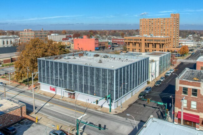 Plus de détails pour 117 E 4th St, Joplin, MO - Bureau à vendre