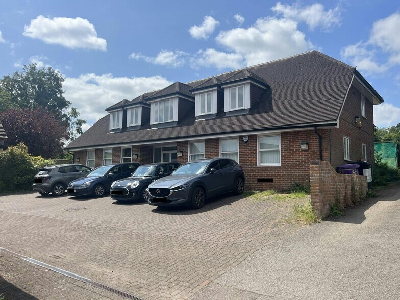 High St, Great Missenden à vendre - Photo du bâtiment - Image 2 de 9
