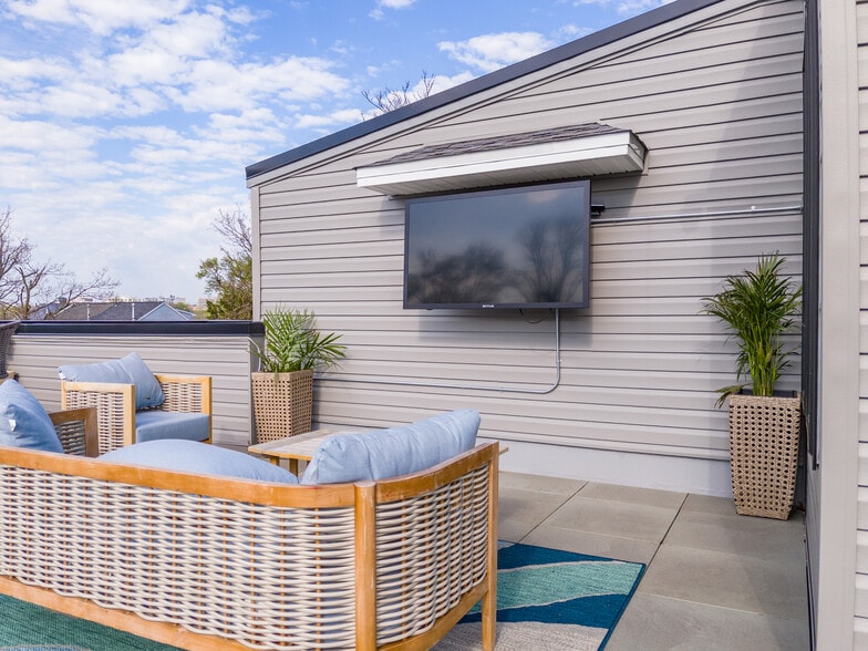 3503 Midvale Ave, Philadelphia, PA à vendre - Photo du bâtiment - Image 3 de 88