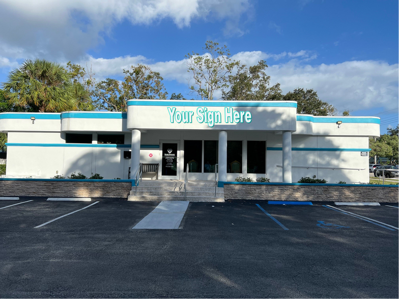 433 E Ocean Blvd, Stuart, FL for lease - Building Photo - Image 2 of 18