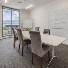 115 Corymbia Pl, Parkinson for lease Interior Photo- Image 2 of 5