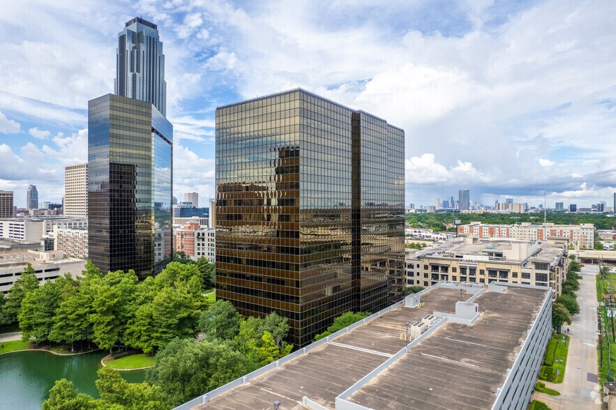 3050 Post Oak Blvd, Houston, TX à louer - Photo du bâtiment - Image 2 de 4