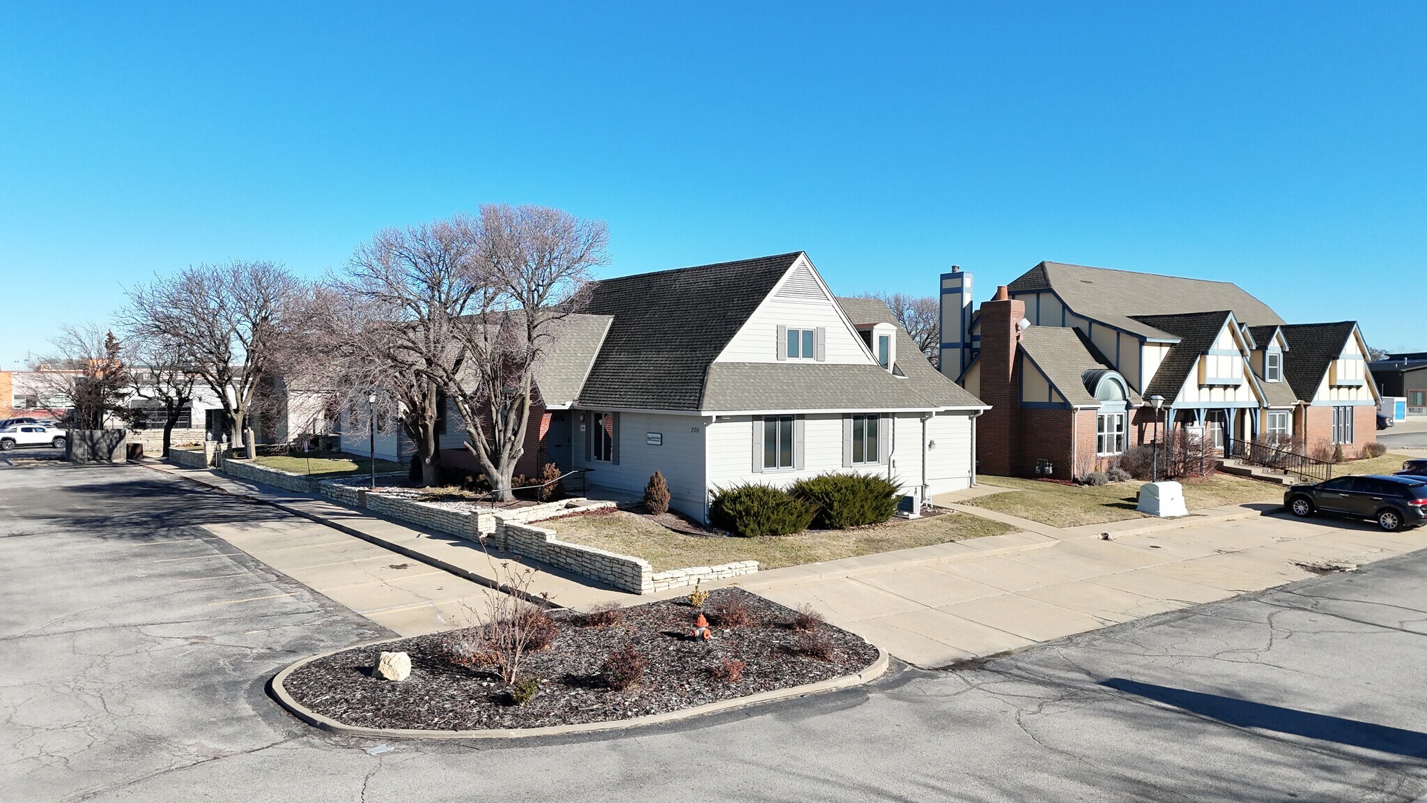 3500 N Rock Rd, Wichita, KS for lease Primary Photo- Image 1 of 13