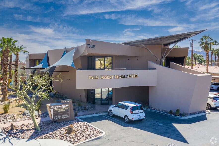 73585 Fred Waring Dr, Palm Desert, CA à louer - Photo du bâtiment - Image 3 de 13