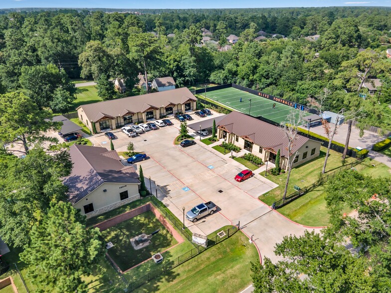 10318 Lake Rd, Houston, TX for lease - Aerial - Image 2 of 18