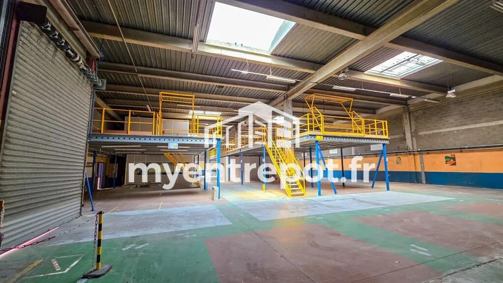 Flex in Vitrolles for lease Building Photo- Image 1 of 8