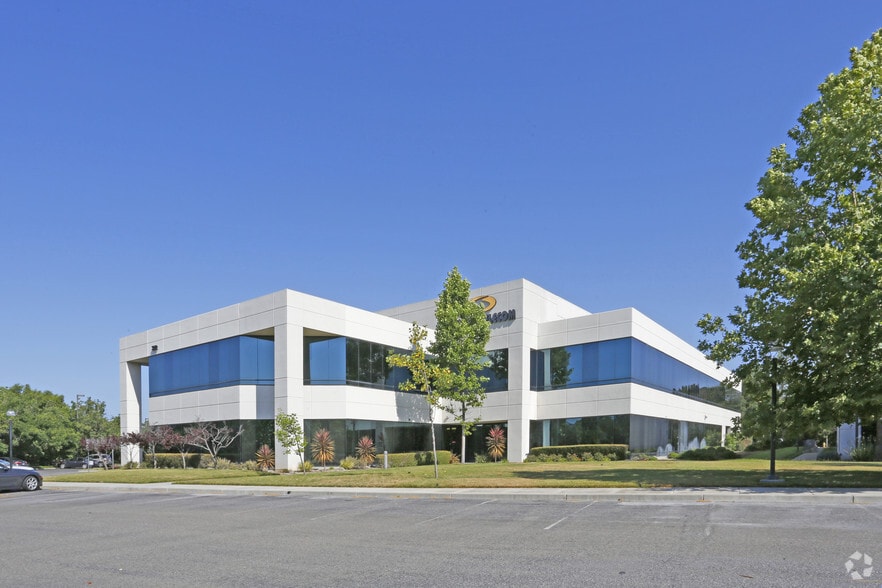 302 Enzo Dr, San Jose, CA for lease - Building Photo - Image 3 of 8