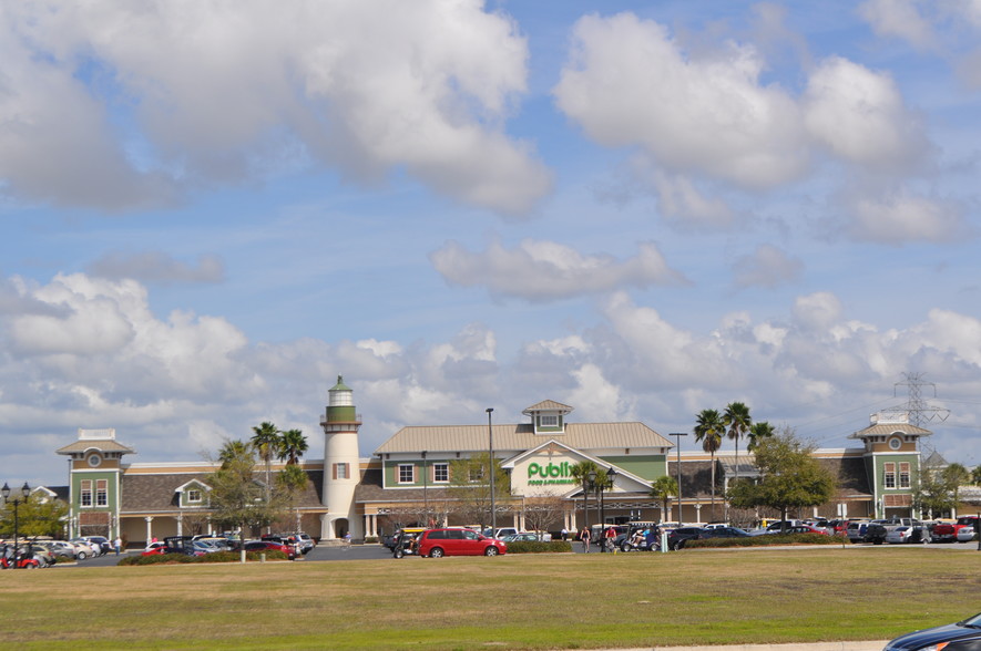 327 Colony Blvd, The Villages, FL à vendre - Photo du bâtiment - Image 1 de 1