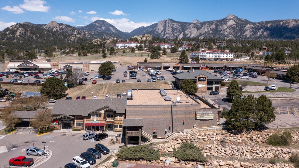 543 Big Thompson Ave, Estes Park, CO à louer - Photo du bâtiment - Image 2 de 7