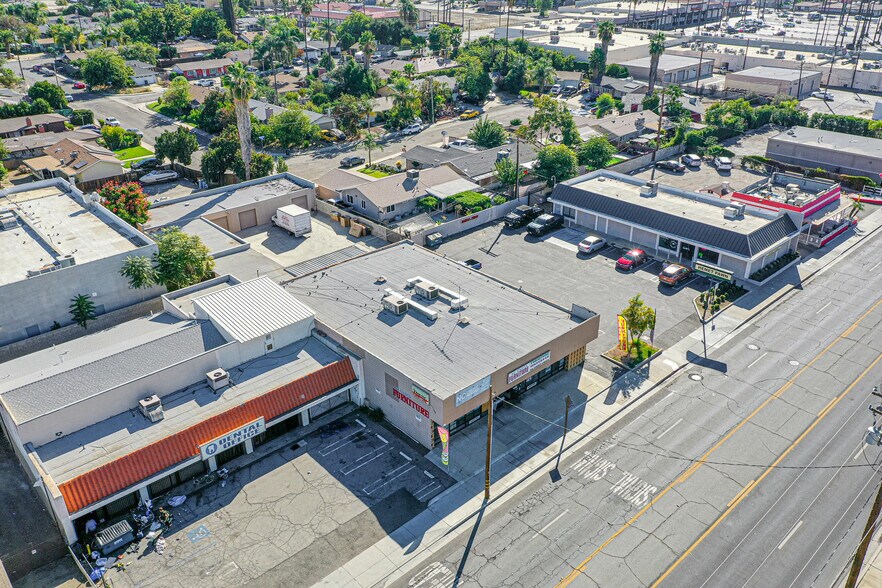 280 N San Jacinto St, Hemet, CA à vendre - Photo du bâtiment - Image 3 de 41