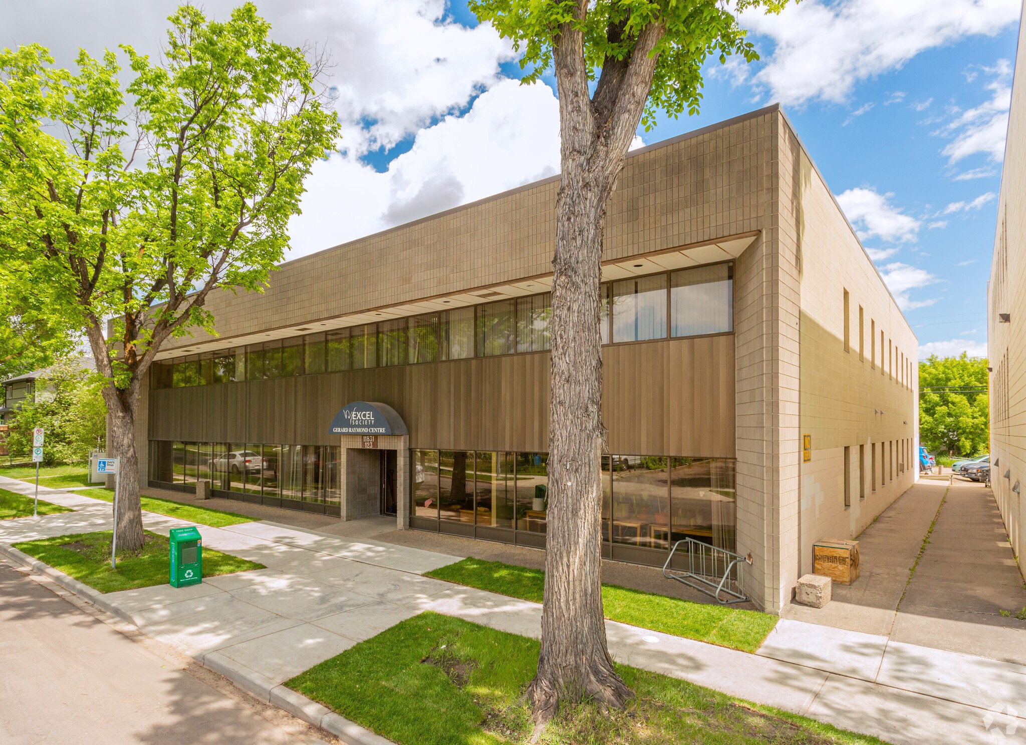 11831 123 St NW, Edmonton, AB à vendre Photo principale- Image 1 de 123