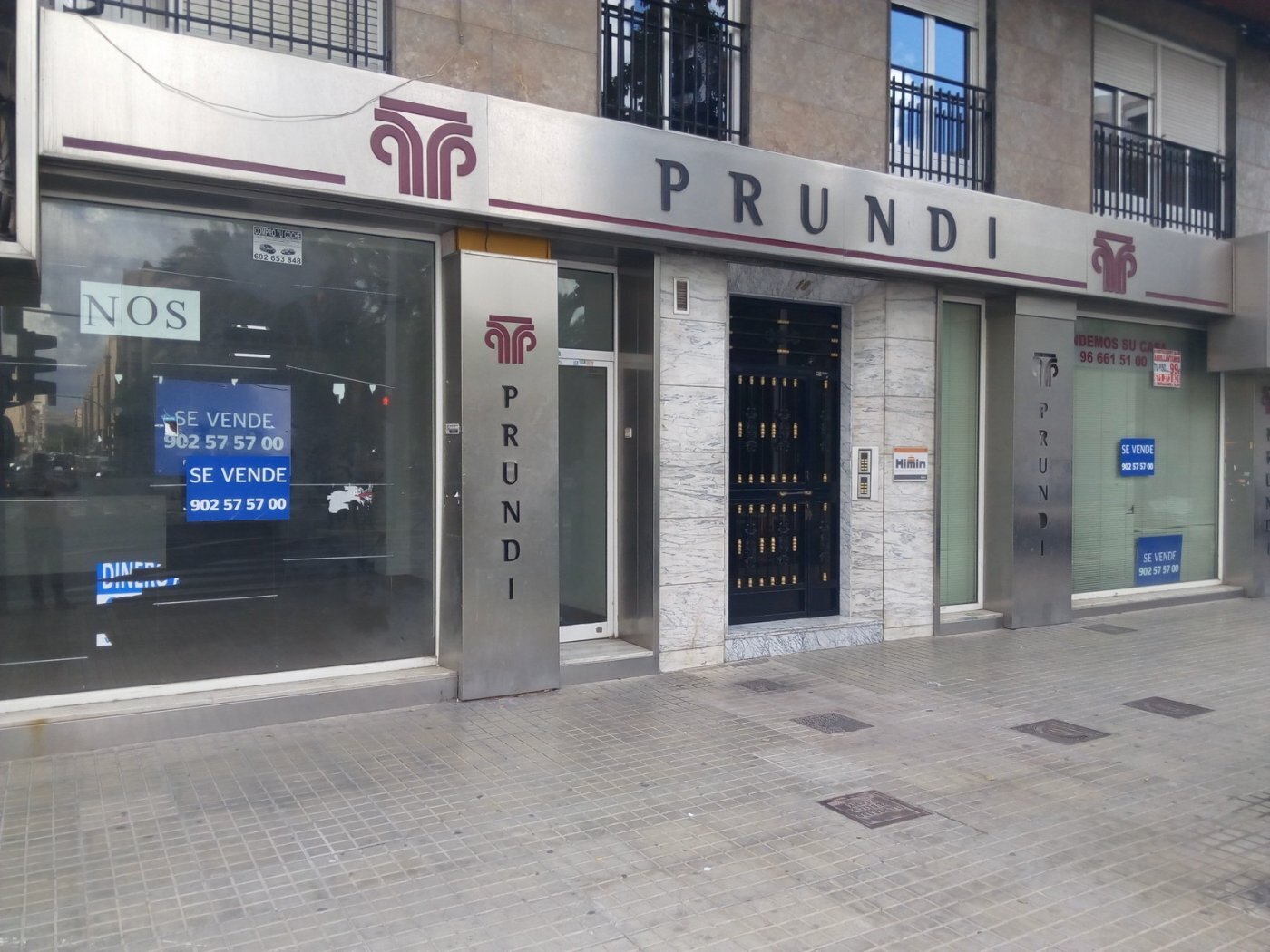 Retail in Elche for sale Building Photo- Image 1 of 15