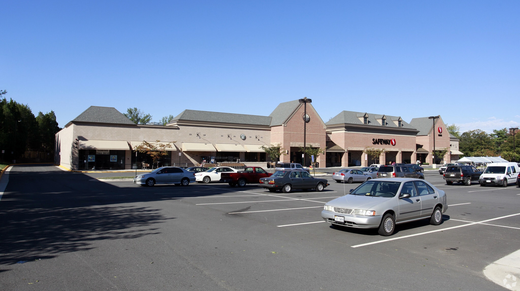 1688 Anderson Rd, McLean, VA for sale Building Photo- Image 1 of 1