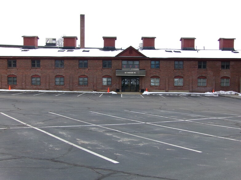 67 Water St, Laconia, NH for lease - Building Photo - Image 3 of 27