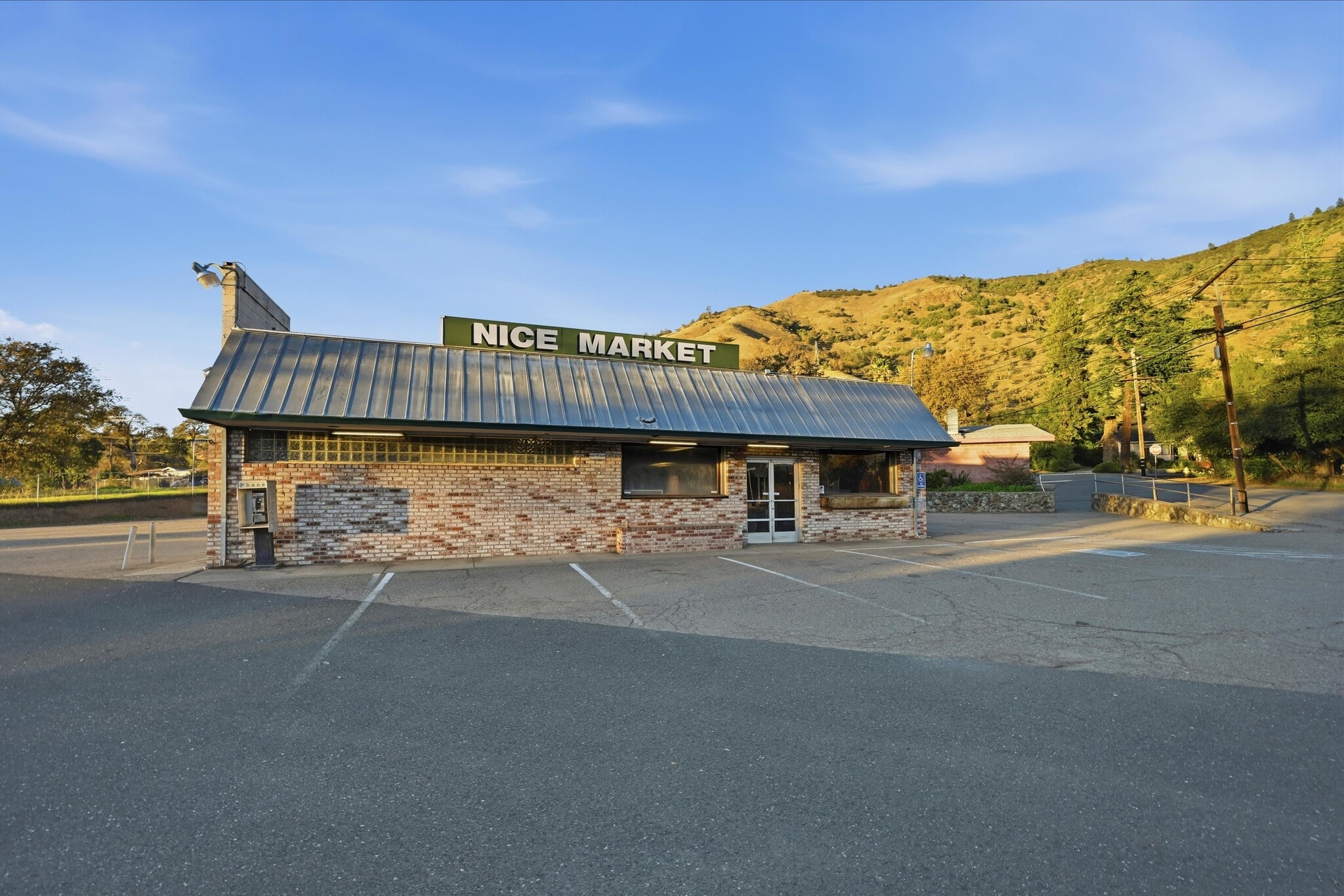 3794 CA-20, Nice, CA for sale Building Photo- Image 1 of 37