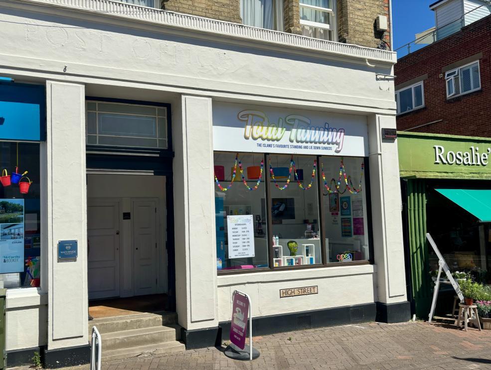 73A High St, Cowes for lease Building Photo- Image 1 of 1