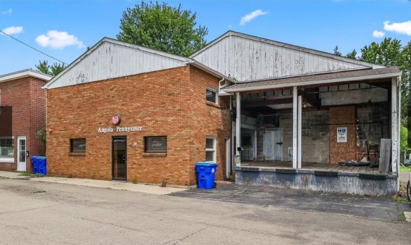 19 Center St, Angola, NY à vendre - Photo du bâtiment - Image 2 de 14