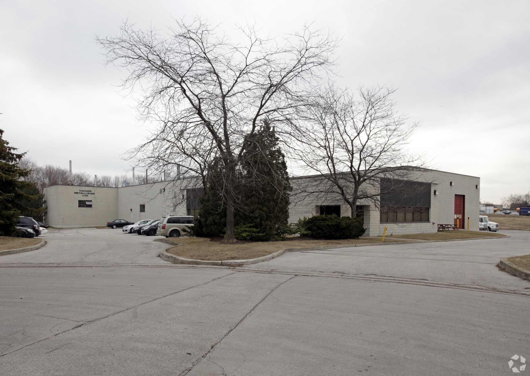 30 Dovedale Ct, Toronto, ON for sale Primary Photo- Image 1 of 11