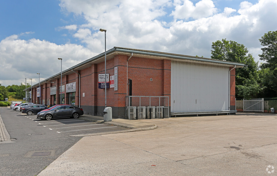 Sprotborough Rd, Doncaster for lease - Building Photo - Image 3 of 4