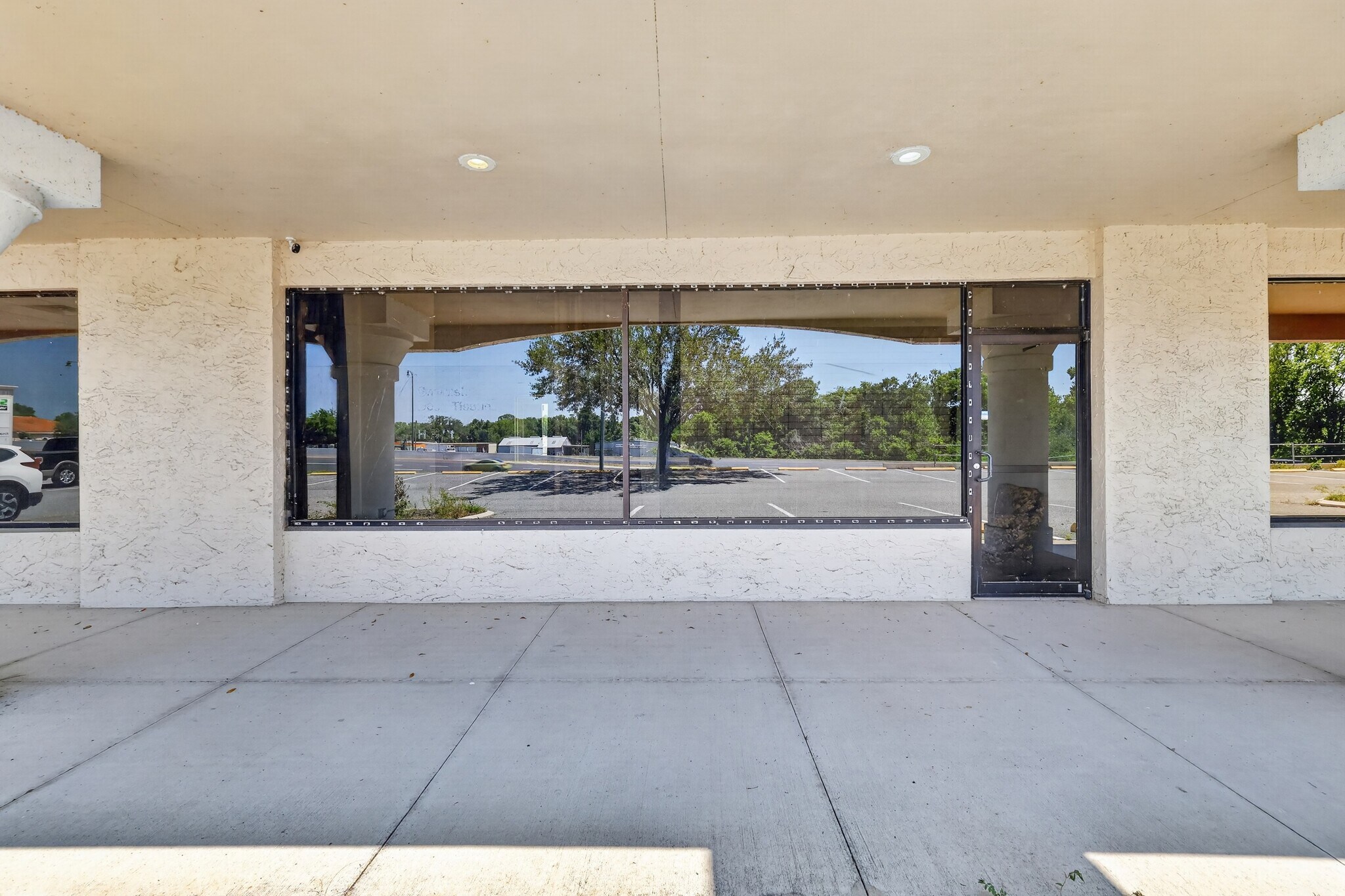 1450 E North Blvd, Leesburg, FL for lease Building Photo- Image 1 of 12