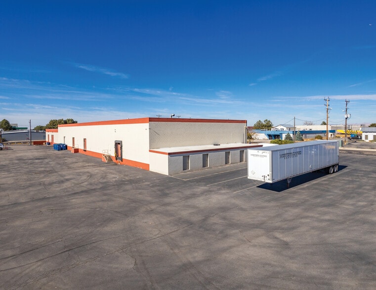 865-955 W Amity Rd, Boise, ID à louer - Photo du bâtiment - Image 2 de 6