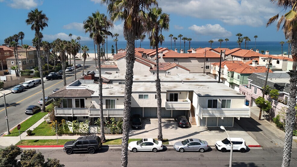 123 14th St, Huntington Beach, CA à vendre - Photo principale - Image 1 de 9