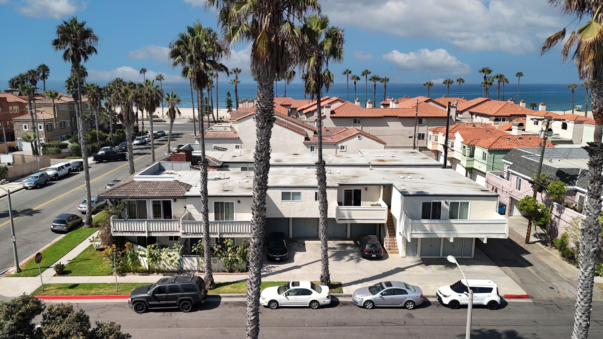123 14th St, Huntington Beach, CA à vendre Photo principale- Image 1 de 10