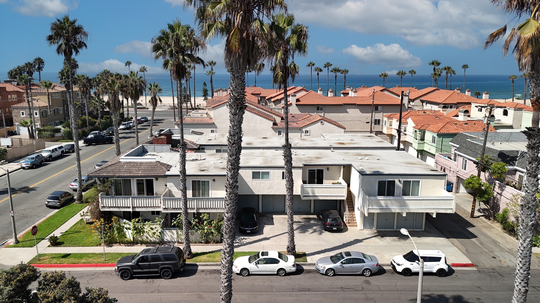 123 14th St, Huntington Beach, CA for sale Primary Photo- Image 1 of 10
