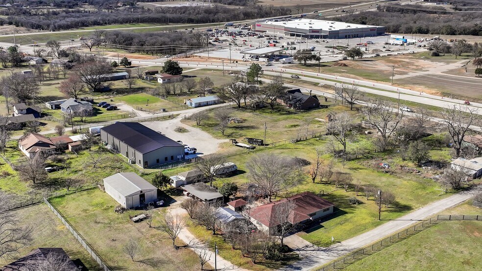 217 Center Point Rd, Weatherford, TX à vendre - Photo du bâtiment - Image 3 de 3