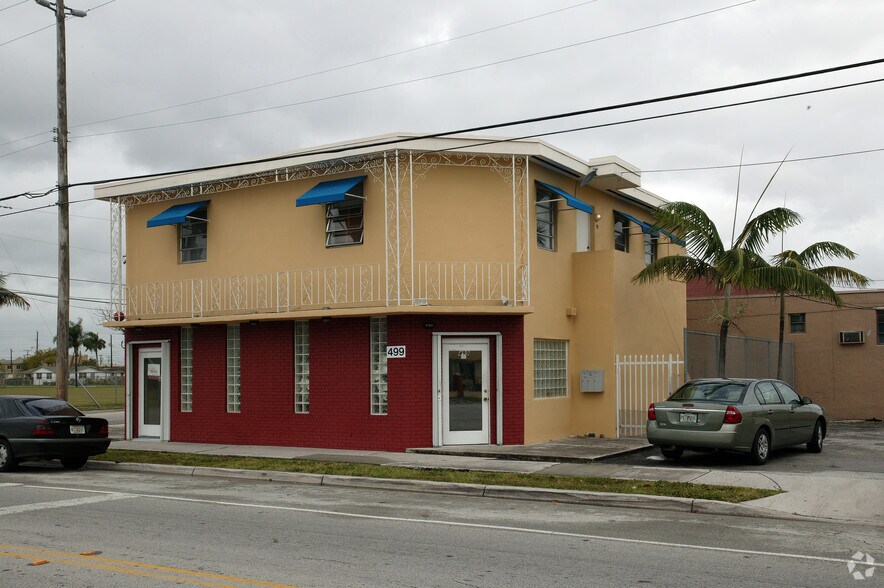 497 W 23rd St, Hialeah, FL à vendre - Photo principale - Image 1 de 12