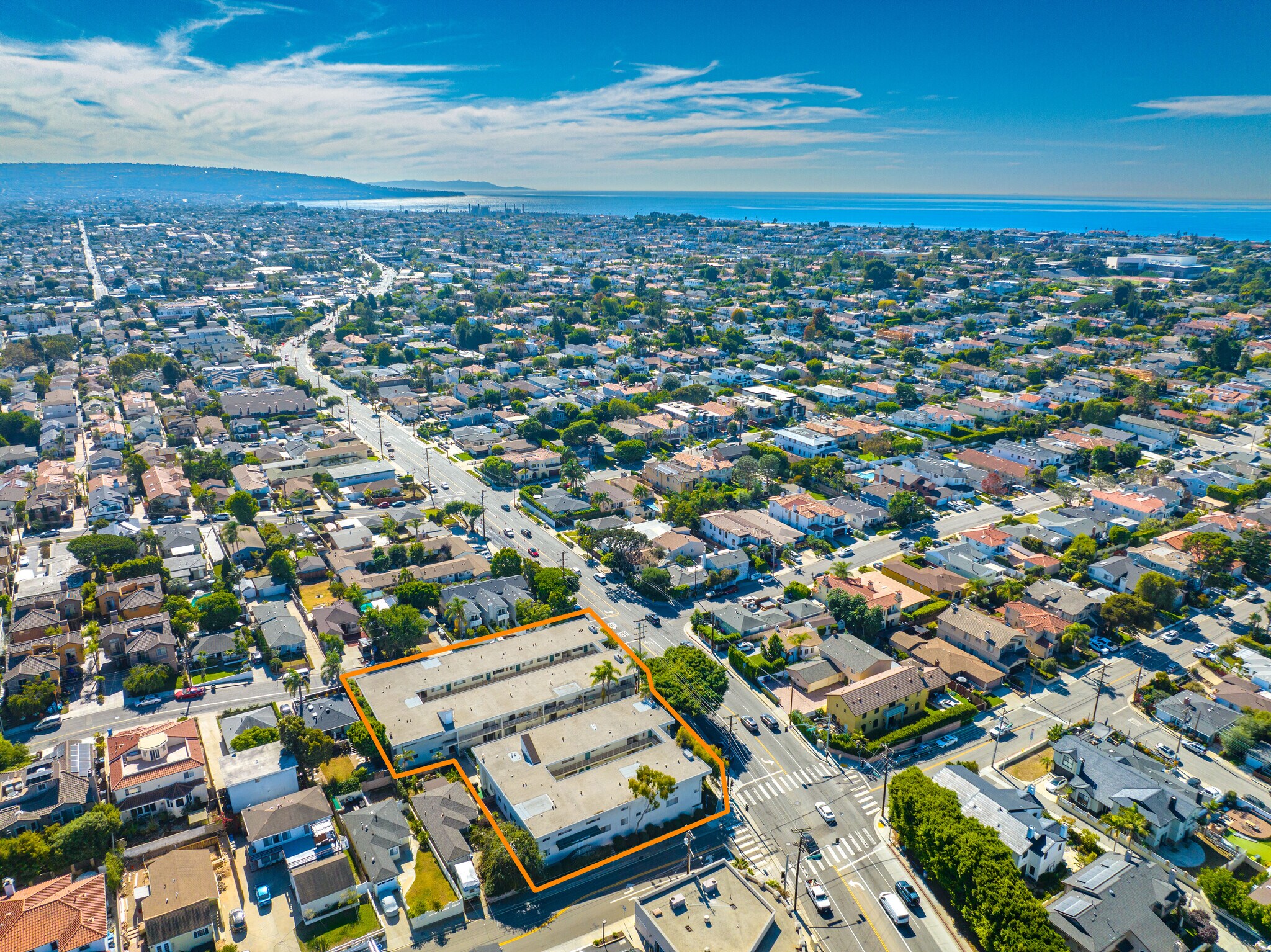 2700 Aviation Blvd, Redondo Beach, CA à vendre Photo du bâtiment- Image 1 de 1