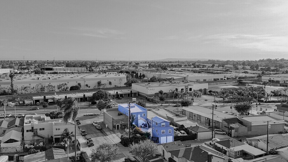 8317 Whittier Blvd, Pico Rivera, CA à vendre - Photo du bâtiment - Image 3 de 35