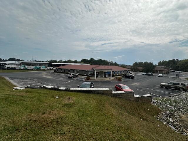 298 Bogle St, Somerset, KY for lease - Building Photo - Image 3 of 22