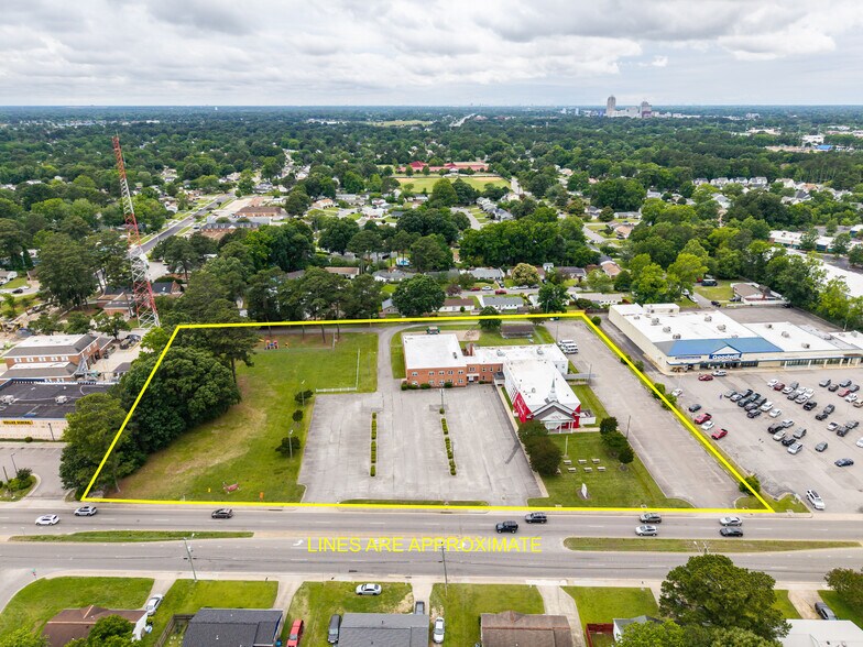 245 S Rosemont Rd, Virginia Beach, VA à vendre - Photo principale - Image 1 de 9